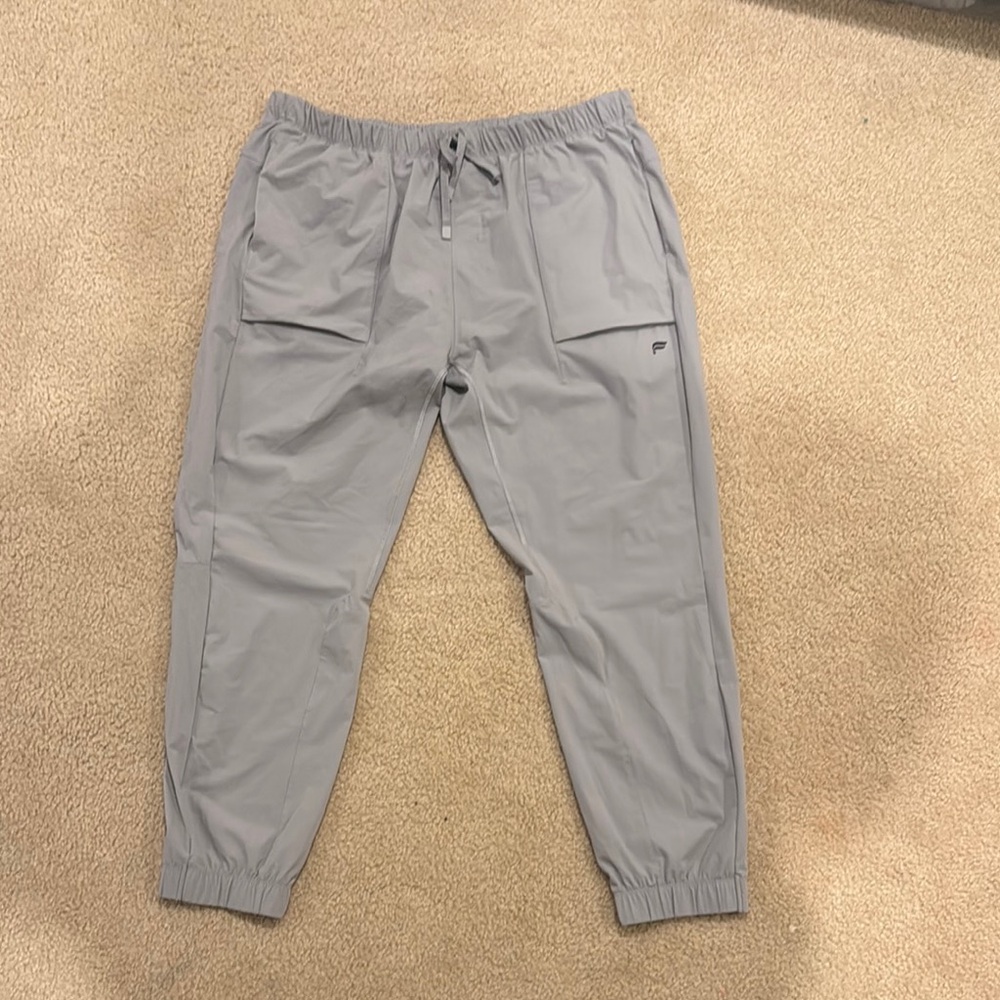 Men's Gray Jogger Pants